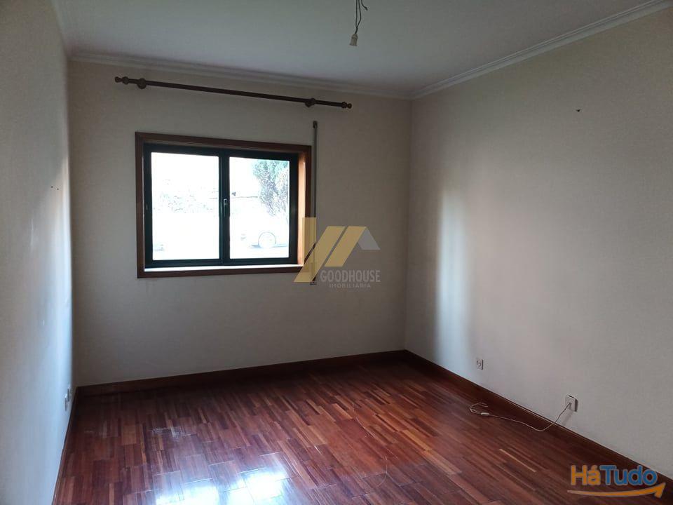 Apartamento T3 junto a Lactogal de Oliveira de Azeméis Apartamento T3 junto a Lactogal de Oliveira de Azeméis