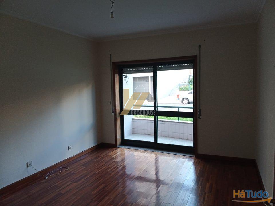 Apartamento T3 junto a Lactogal de Oliveira de Azeméis Apartamento T3 junto a Lactogal de Oliveira de Azeméis