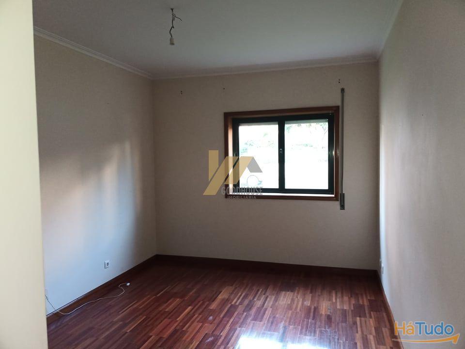 Apartamento T3 junto a Lactogal de Oliveira de Azeméis Apartamento T3 junto a Lactogal de Oliveira de Azeméis