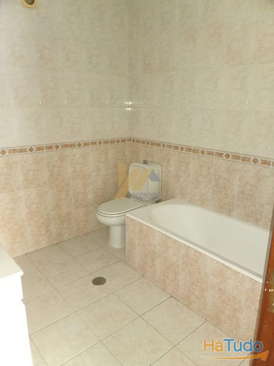 Apartamento T3 junto a Lactogal de Oliveira de Azeméis Apartamento T3 junto a Lactogal de Oliveira de Azeméis