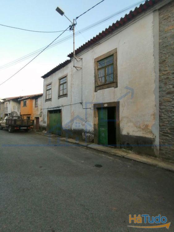 Casa Senhorial para recuperar, imovel bom para projecto Casa Senhorial para recuperar, imovel bom para projecto