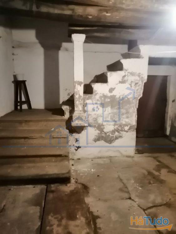 Casa Senhorial para recuperar, imovel bom para projecto Casa Senhorial para recuperar, imovel bom para projecto