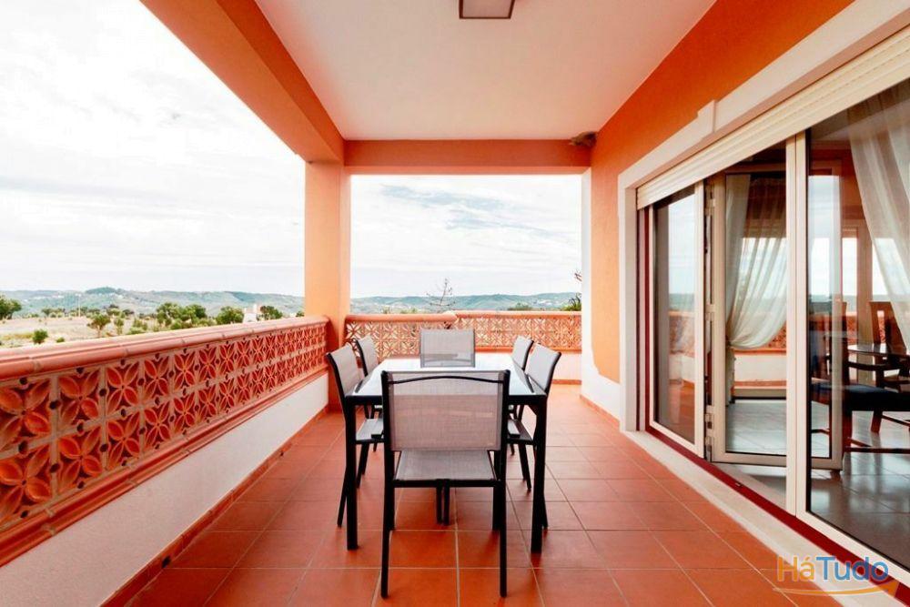 Moradia de Luxo junto ao rio Moradia de Luxo junto ao rio