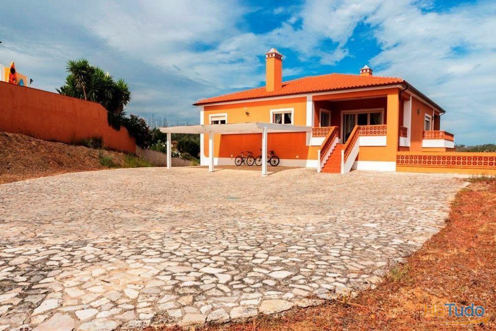 Moradia de Luxo junto ao rio Moradia de Luxo junto ao rio