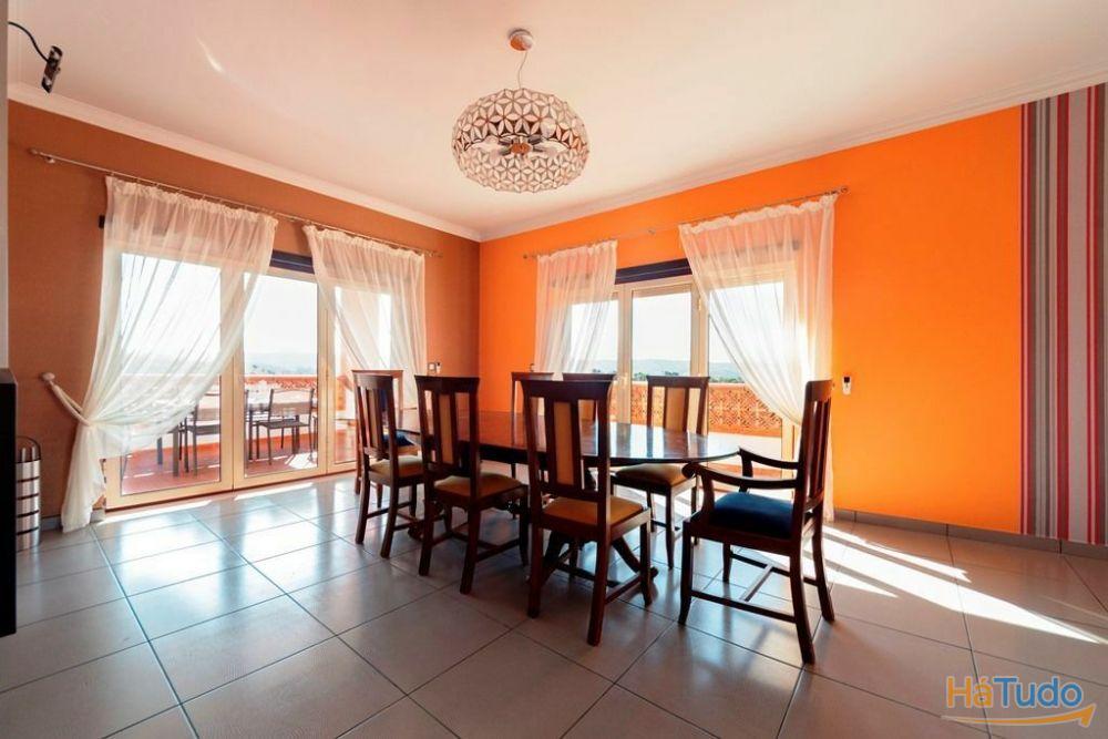 Moradia de Luxo junto ao rio Moradia de Luxo junto ao rio