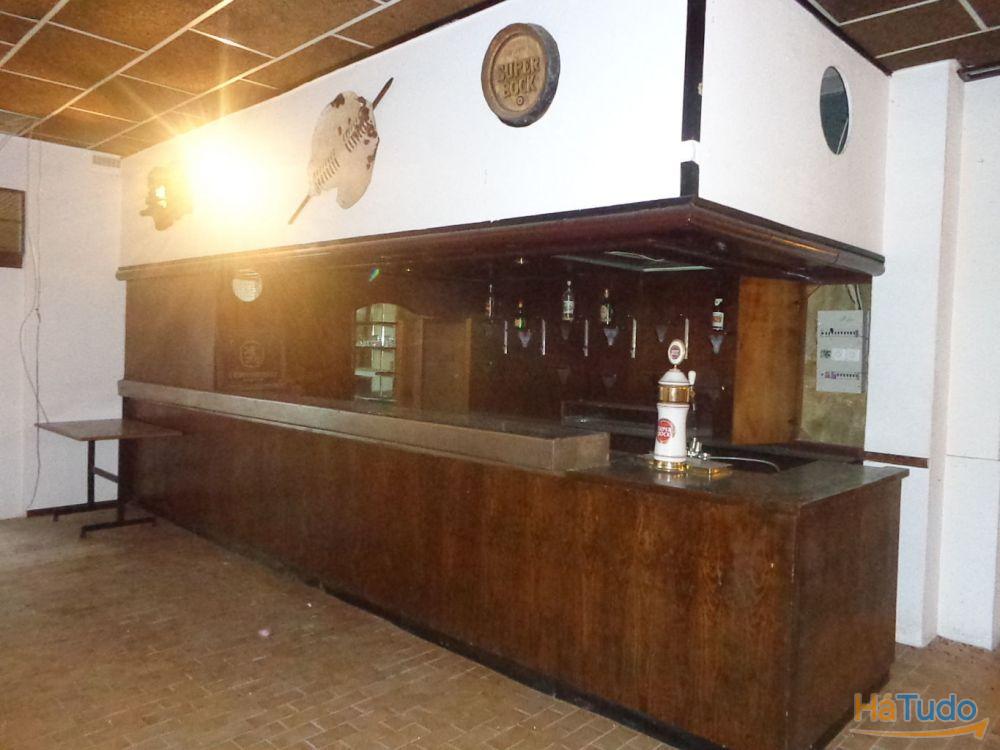 Predio com habitação e Restaurante - M1789/17 Predio com habitação e Restaurante - M1789/17