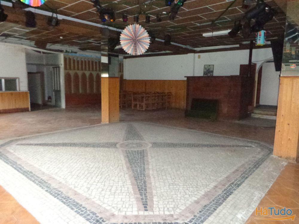 Predio com habitação e Restaurante - M1789/17 Predio com habitação e Restaurante - M1789/17