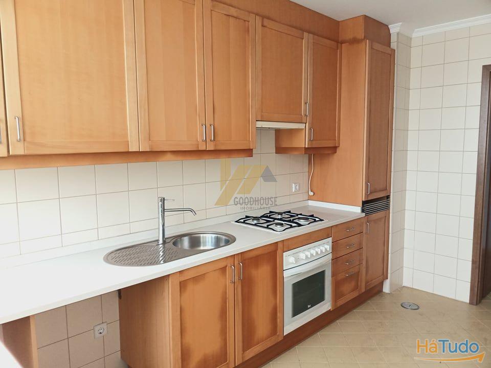 Apartamento T3 virado para a Ria de Aveiro Apartamento T3 virado para a Ria de Aveiro