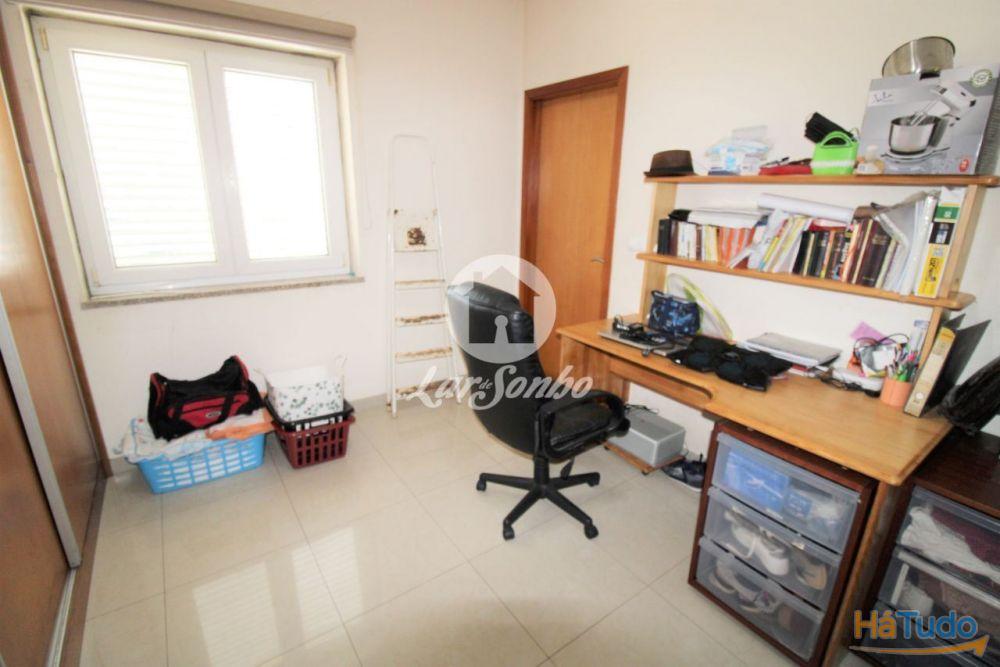 Moradia M4 com terreno de 7.000m2 em Balazar, Póvoa de Varzim Moradia M4 com terreno de 7.000m2 em Balazar, Póvoa de Varzim