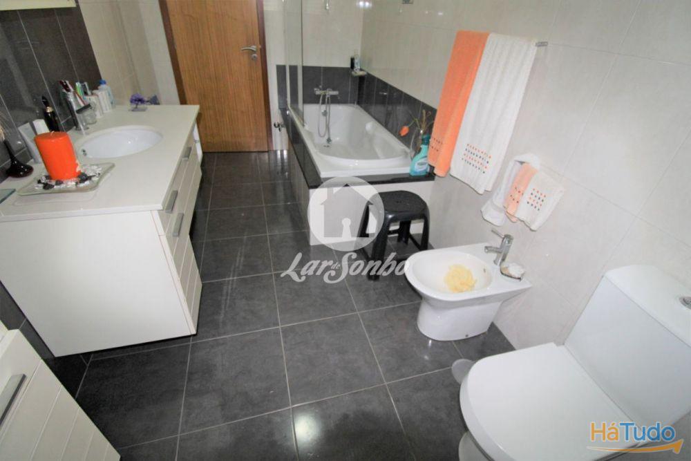 Moradia M4 com terreno de 7.000m2 em Balazar, Póvoa de Varzim Moradia M4 com terreno de 7.000m2 em Balazar, Póvoa de Varzim