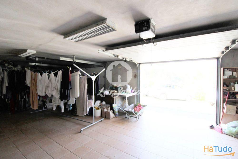 Moradia M4 com terreno de 7.000m2 em Balazar, Póvoa de Varzim Moradia M4 com terreno de 7.000m2 em Balazar, Póvoa de Varzim