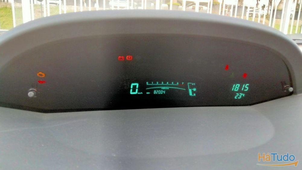 Toyota Yaris 1.0 VVT-i Comfort+AC Toyota Yaris 1.0 VVT-i Comfort+AC