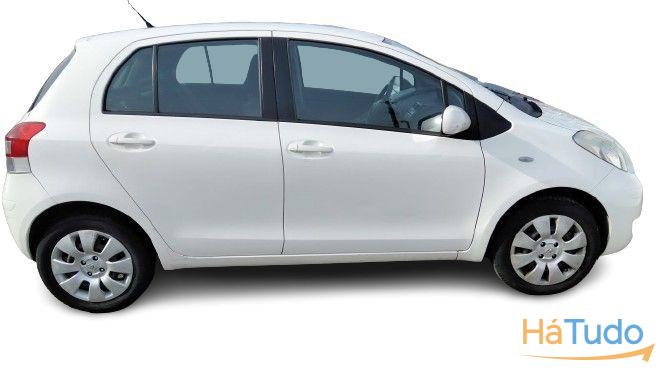 Toyota Yaris 1.0 VVT-i Comfort+AC Toyota Yaris 1.0 VVT-i Comfort+AC