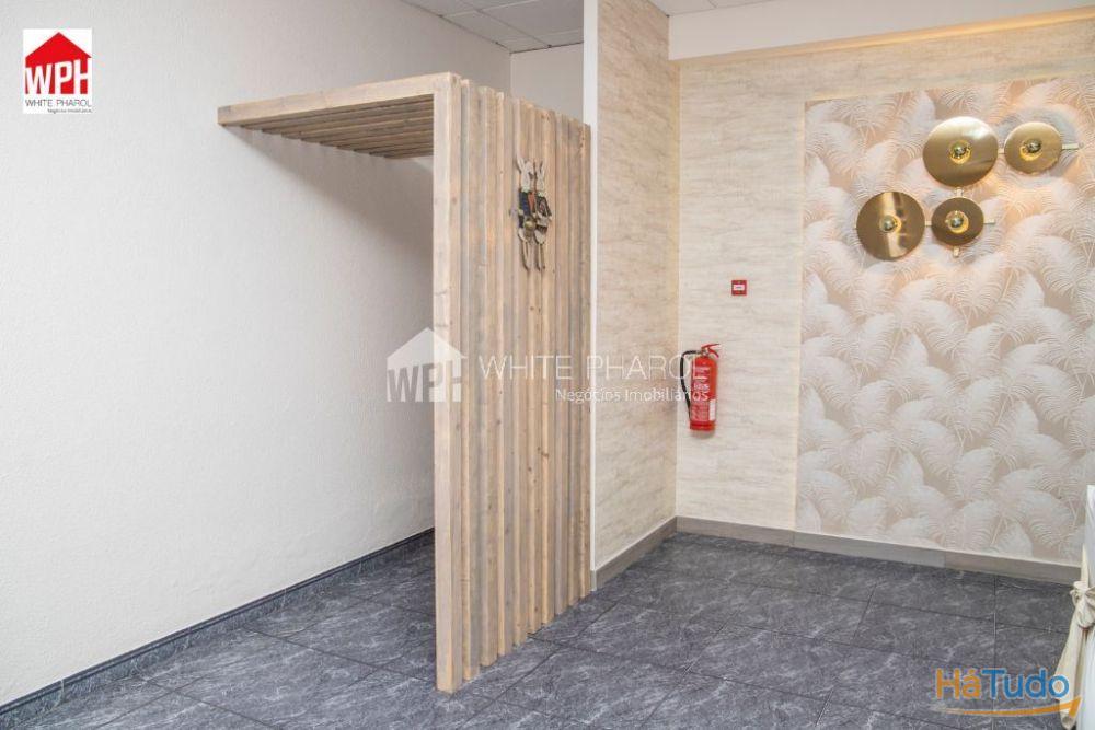 Habitação com negócio, para venda, Benavente - Benavente Habitação com negócio, para venda, Benavente - Benavente