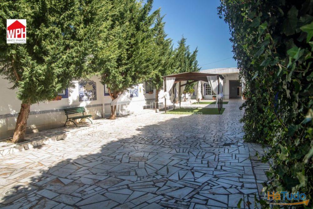 Habitação com negócio, para venda, Benavente - Benavente Habitação com negócio, para venda, Benavente - Benavente