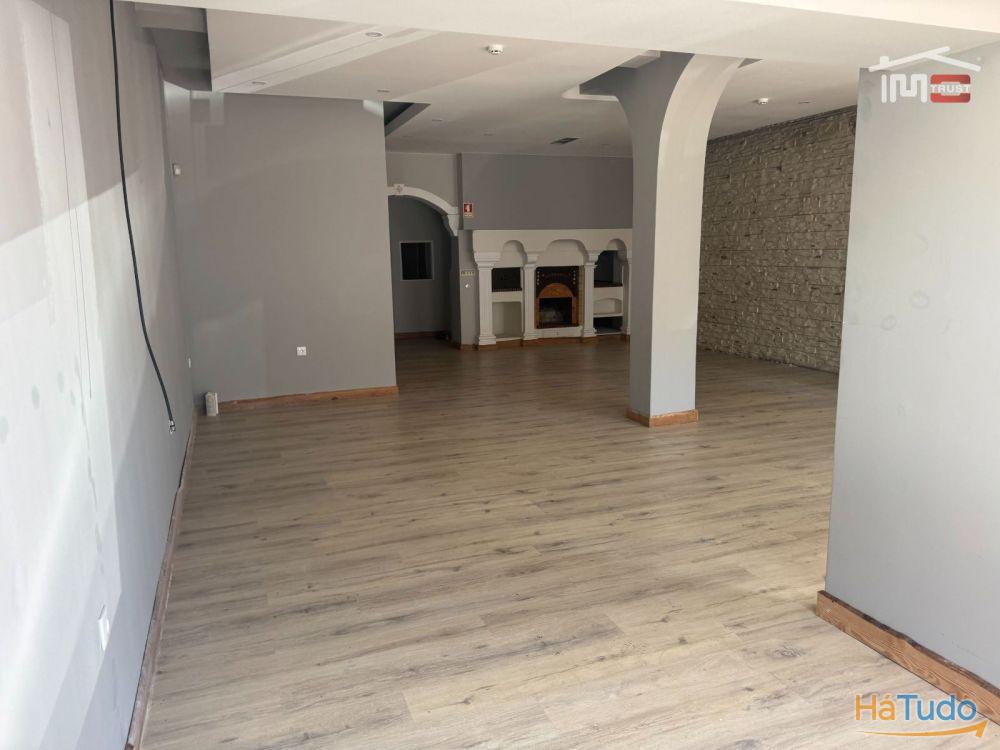 Restaurante com condições de excelência em Ourém Restaurante com condições de excelência em Ourém