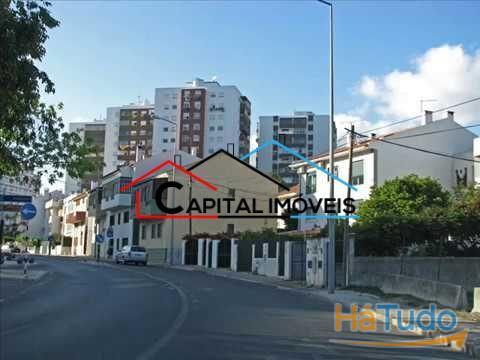 Apartamento T1 remodelado em Miratejo / Seixal  (FC)