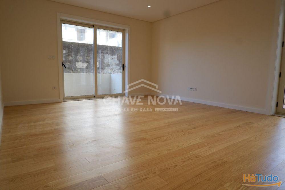 Apartamento T3  venda Rés/chão Lordelo do Ouro e Massarelos Apartamento T3  venda Rés/chão Lordelo do Ouro e Massarelos