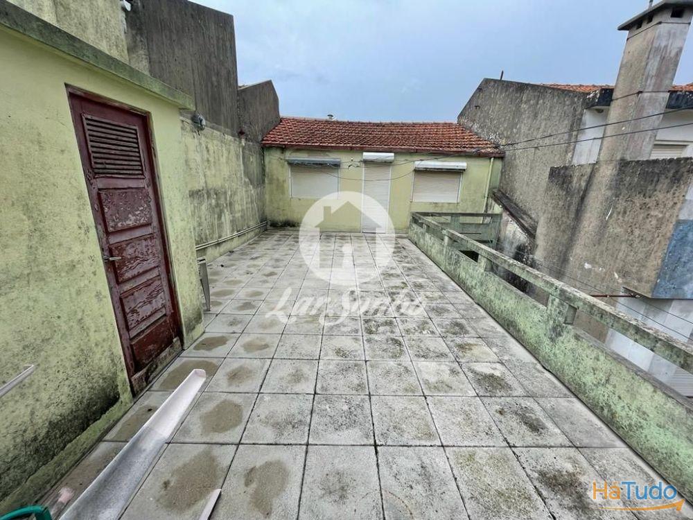 Moradia bi Familiar A 400 metros na Povoa de Varzim Moradia bi Familiar A 400 metros na Povoa de Varzim