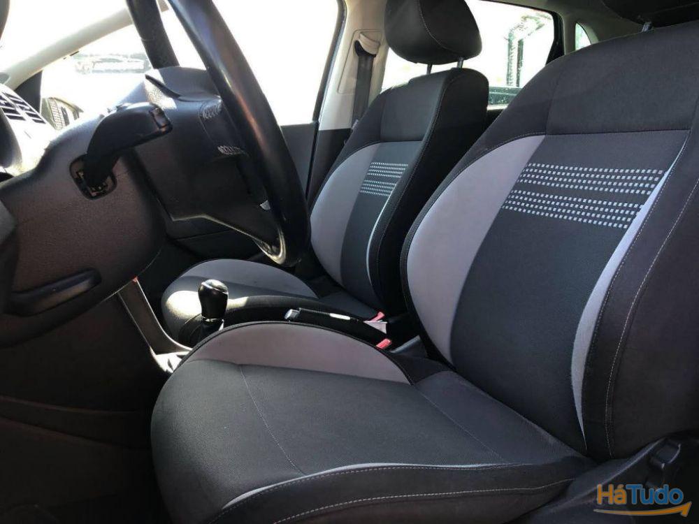 Volkswagen Polo 1.6 TDI Confortline Volkswagen Polo 1.6 TDI Confortline