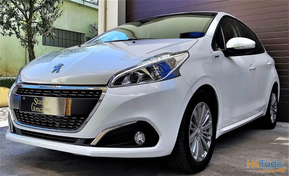 Peugeot 208 1.2 Pure Tech Style