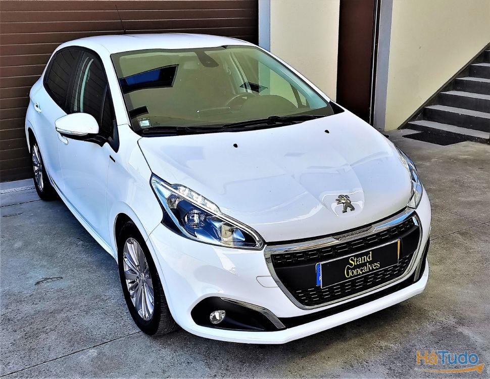 Peugeot 208 1.2 Pure Tech Style