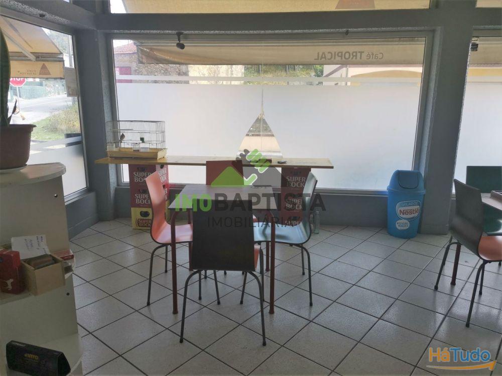 Trespasse Caf� Tropical em Lob�o