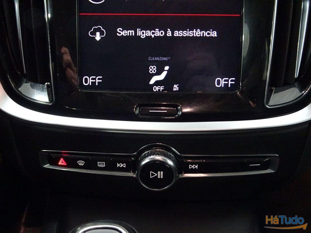 Volvo V60 2.0 D3 Momentum