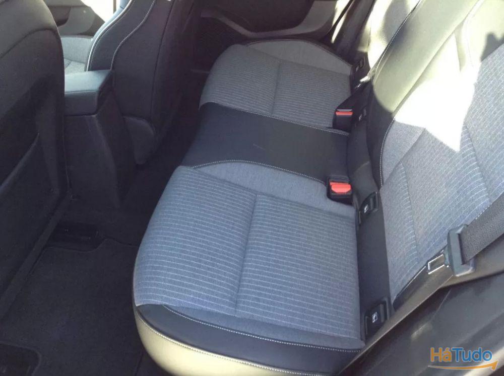 Renault Clio 1.0 TCe SL Lutecia Renault Clio 1.0 TCe SL Lutecia