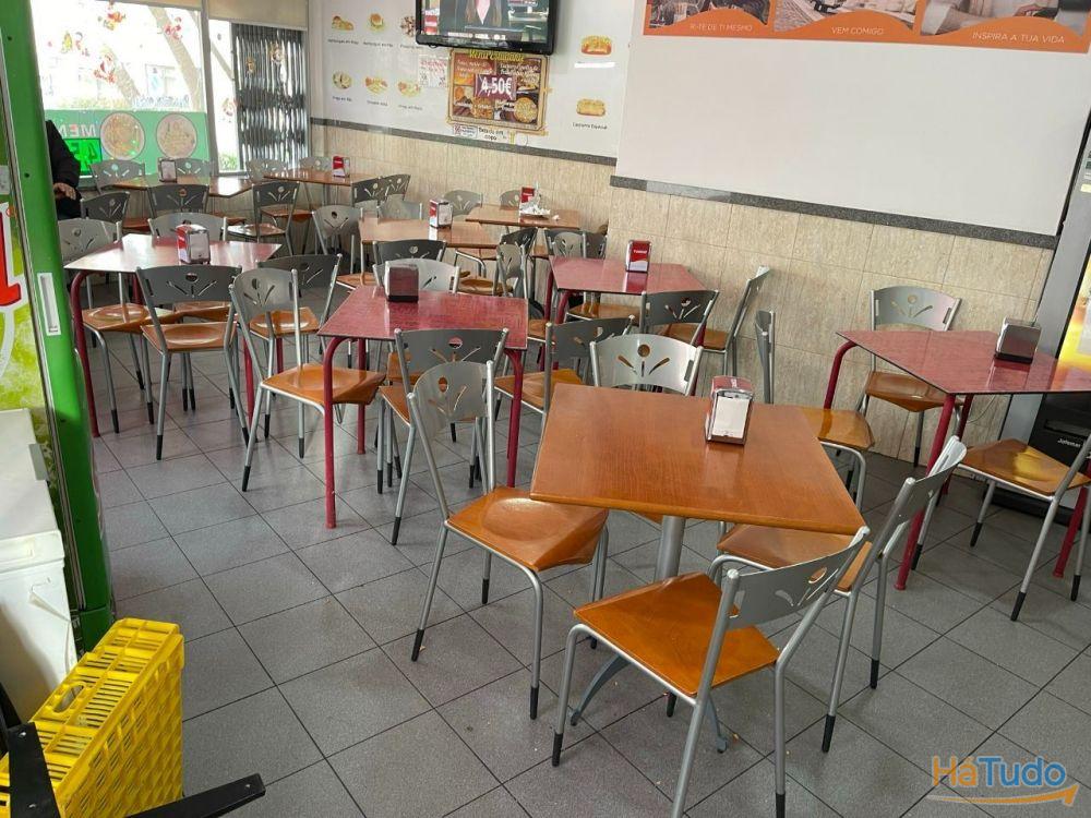 Cafetaria-Snack Amial junto à VCI Cafetaria-Snack Amial junto à VCI