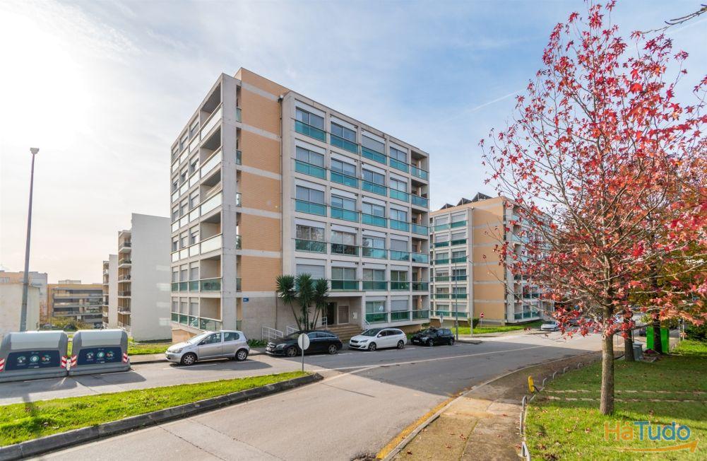 Apartamento T3 Venda em Nogueira, Fraião e Lamaçães,Braga
