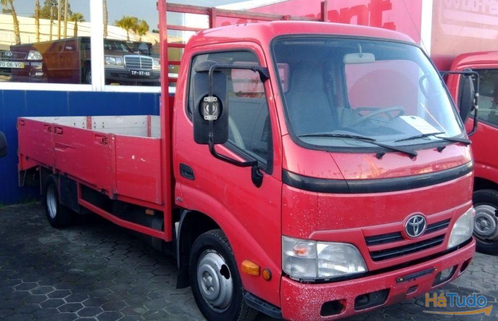 Toyota Dyna M Toyota Dyna M