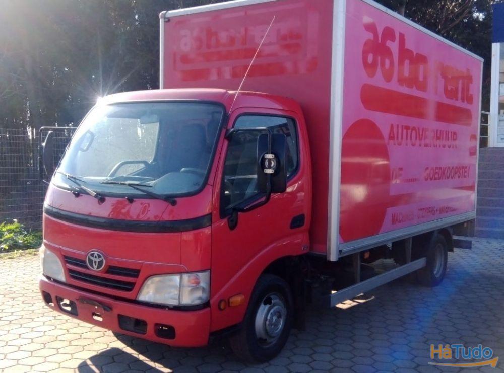 Toyota Dyna M Toyota Dyna M