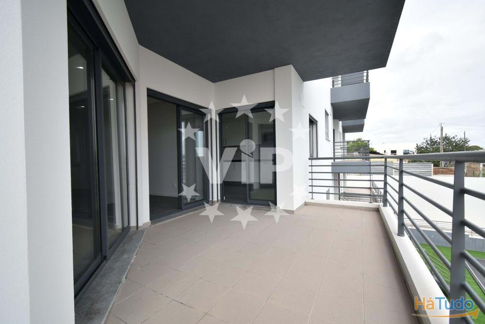 OLHÃO - APARTAMENTO TRÊS QUARTOS  - OLHÃO - APARTAMENTO TRÊS QUARTOS  -