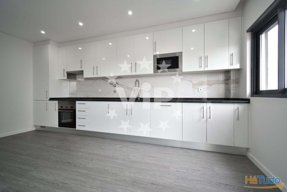 OLHÃO - APARTAMENTO TRÊS QUARTOS  - OLHÃO - APARTAMENTO TRÊS QUARTOS  -