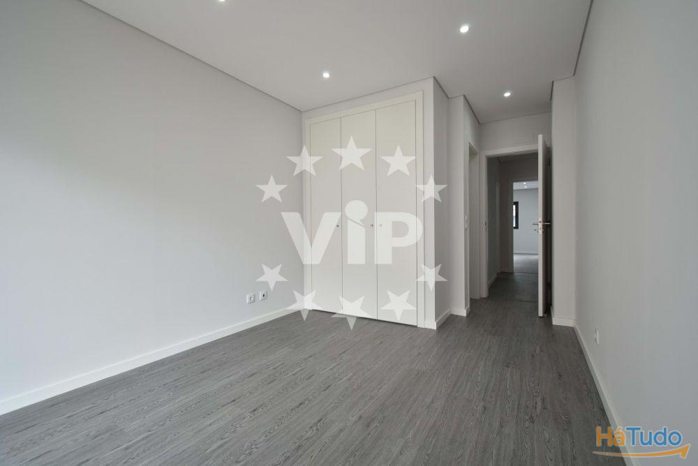 OLHÃO - APARTAMENTO TRÊS QUARTOS  - OLHÃO - APARTAMENTO TRÊS QUARTOS  -