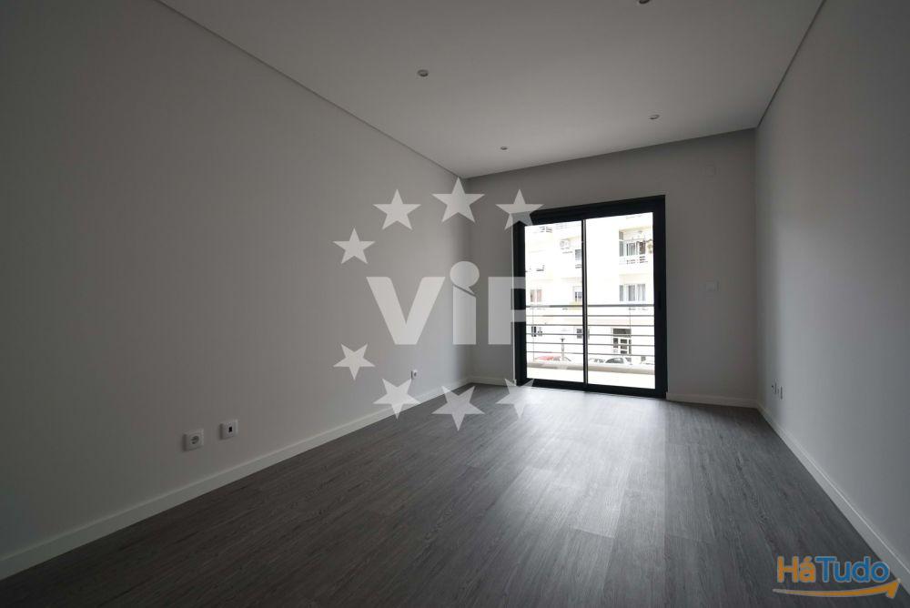 OLHÃO - APARTAMENTO TRÊS QUARTOS  - OLHÃO - APARTAMENTO TRÊS QUARTOS  -