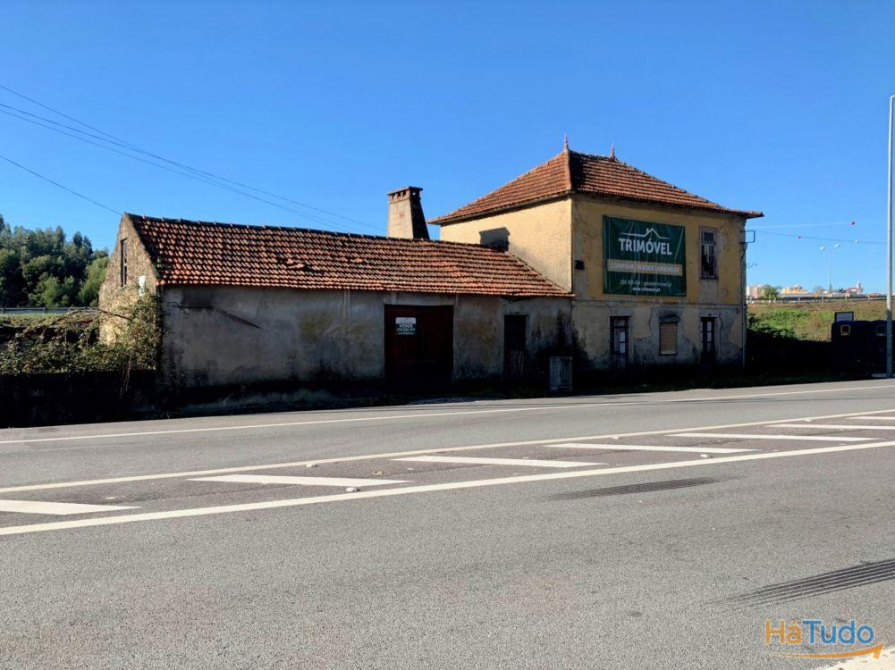 Terreno na Avenida da Liberdade, São João da Madeira Terreno na Avenida da Liberdade, São João da Madeira