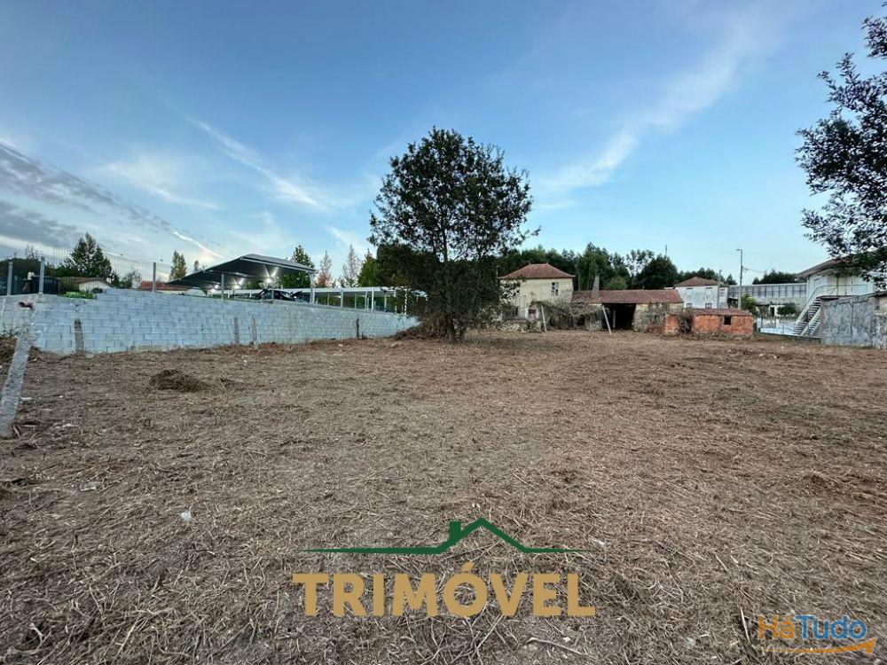 Terreno na Avenida da Liberdade, São João da Madeira Terreno na Avenida da Liberdade, São João da Madeira