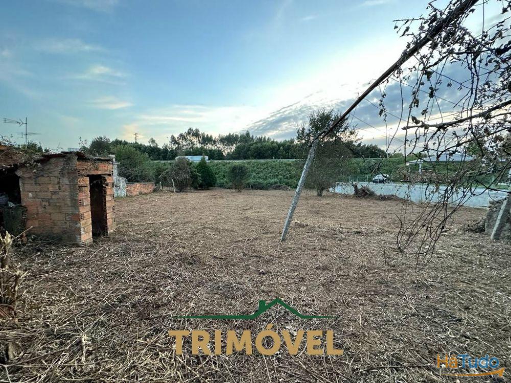 Terreno na Avenida da Liberdade, São João da Madeira Terreno na Avenida da Liberdade, São João da Madeira