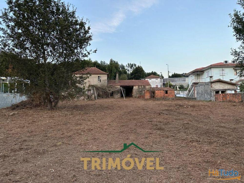 Terreno na Avenida da Liberdade, São João da Madeira Terreno na Avenida da Liberdade, São João da Madeira