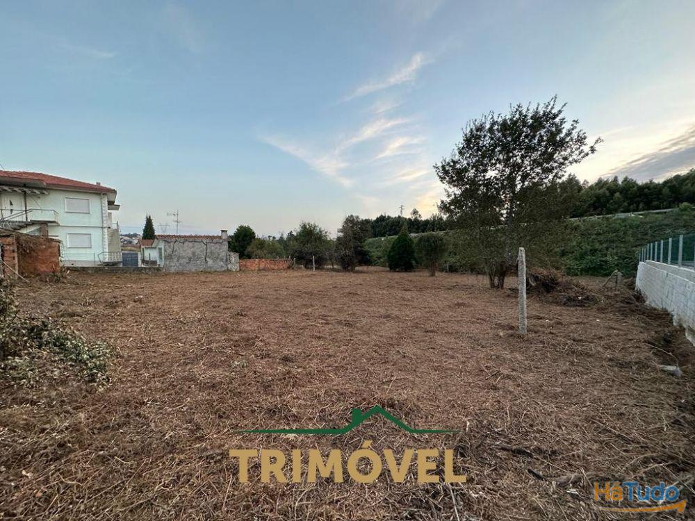 Terreno na Avenida da Liberdade, São João da Madeira Terreno na Avenida da Liberdade, São João da Madeira