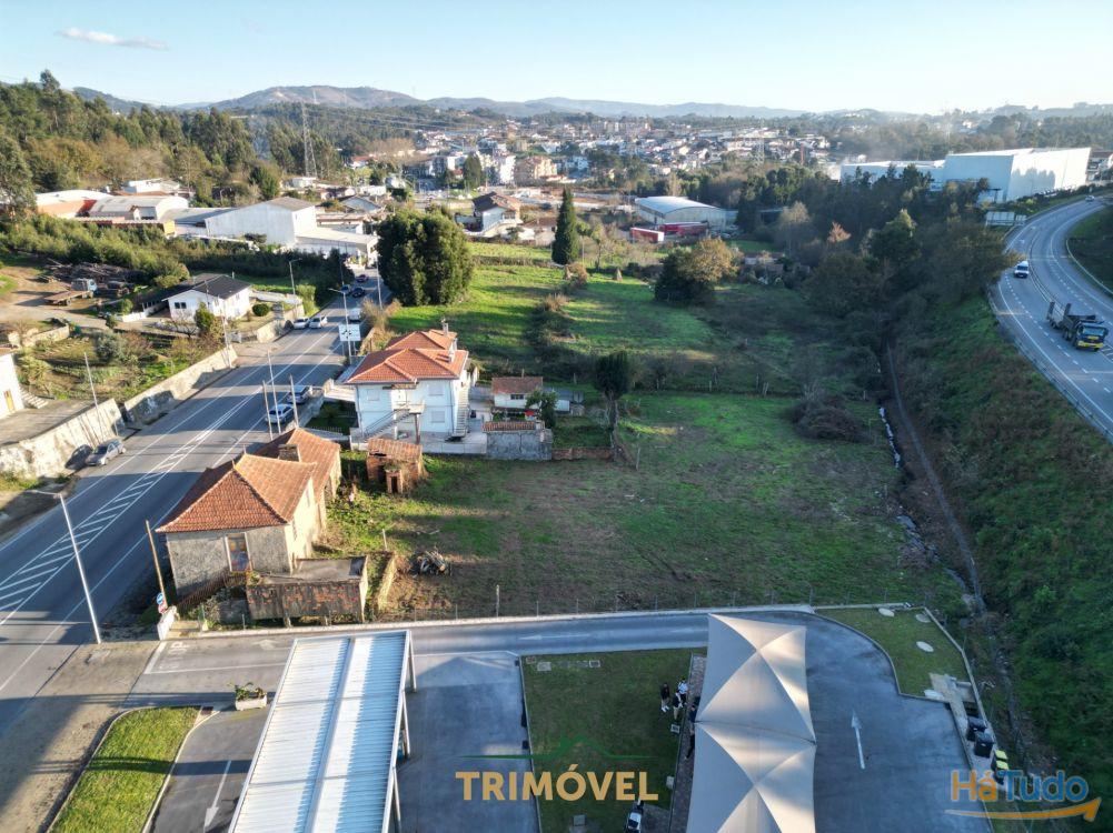 Terreno na Avenida da Liberdade, São João da Madeira Terreno na Avenida da Liberdade, São João da Madeira