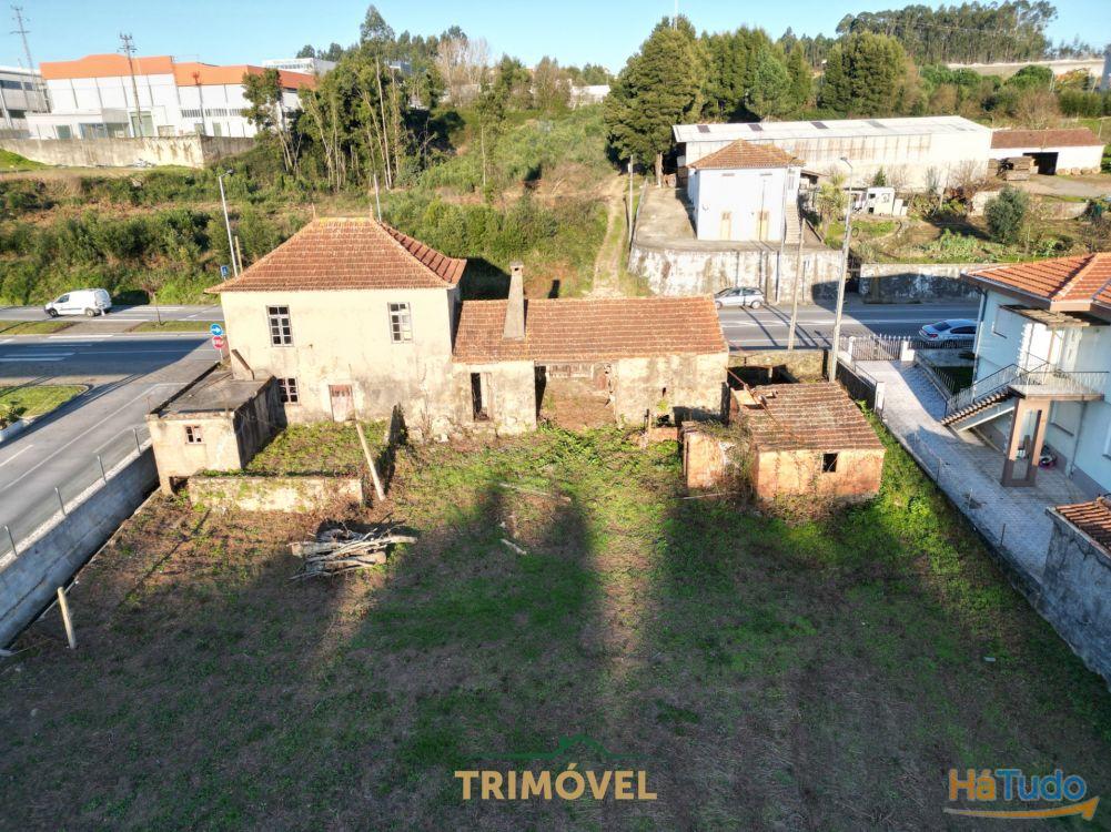 Terreno na Avenida da Liberdade, São João da Madeira Terreno na Avenida da Liberdade, São João da Madeira