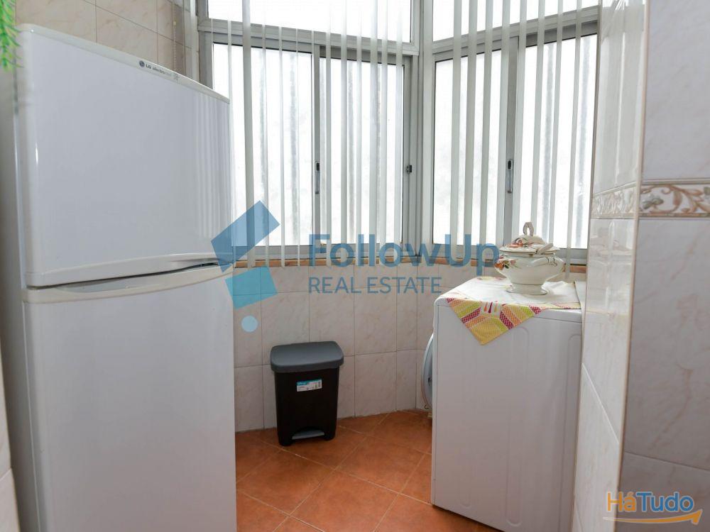 T3 ótima localização ? Amora T3 ótima localização ? Amora