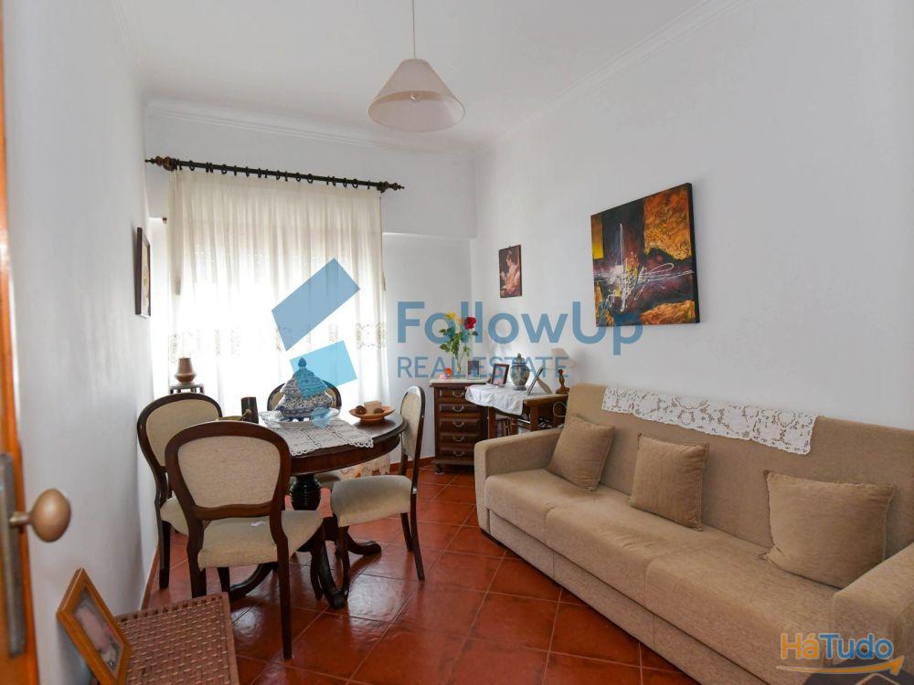 T3 ótima localização ? Amora T3 ótima localização ? Amora