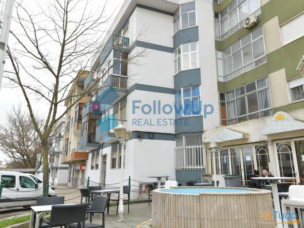 T3 ótima localização ? Amora T3 ótima localização ? Amora