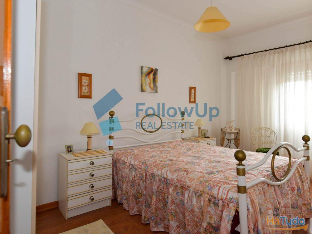 T3 ótima localização ? Amora T3 ótima localização ? Amora