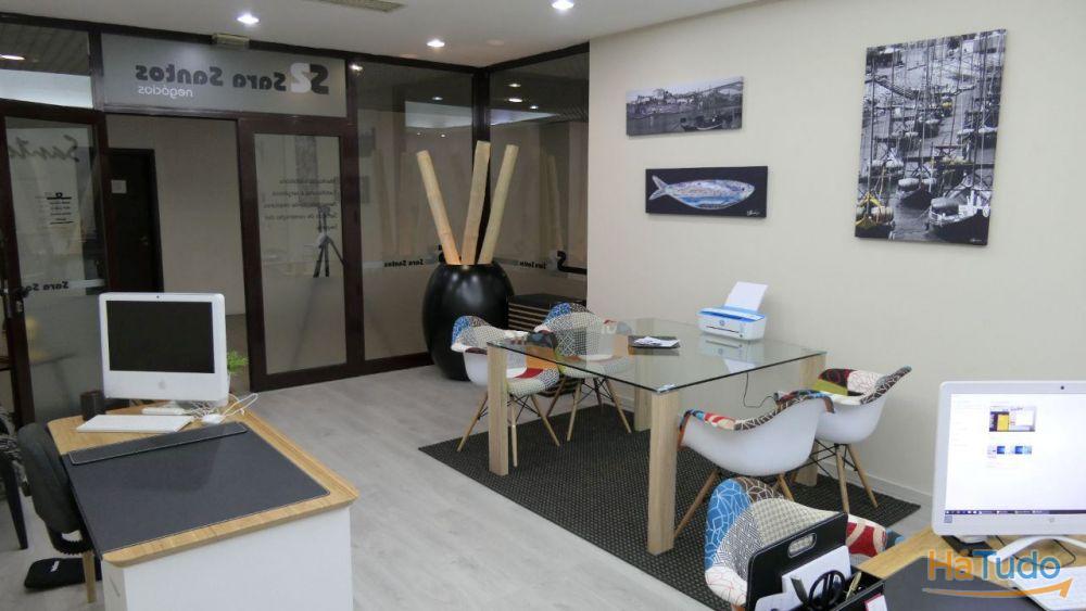 Vendo terreno Urbano com 5800m2 em Fânzeres, Gondomar. Vendo terreno Urbano com 5800m2 em Fânzeres, Gondomar.