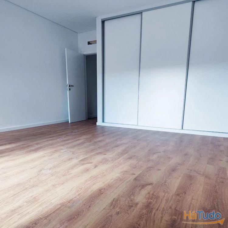 Moradia geminada, recuperada, para venda, Lousada - Cristelos, Boim e Ordem Moradia geminada, recuperada, para venda, Lousada - Cristelos, Boim e Ordem